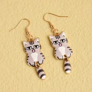 Cute Cat Dangle Earrings - NWT